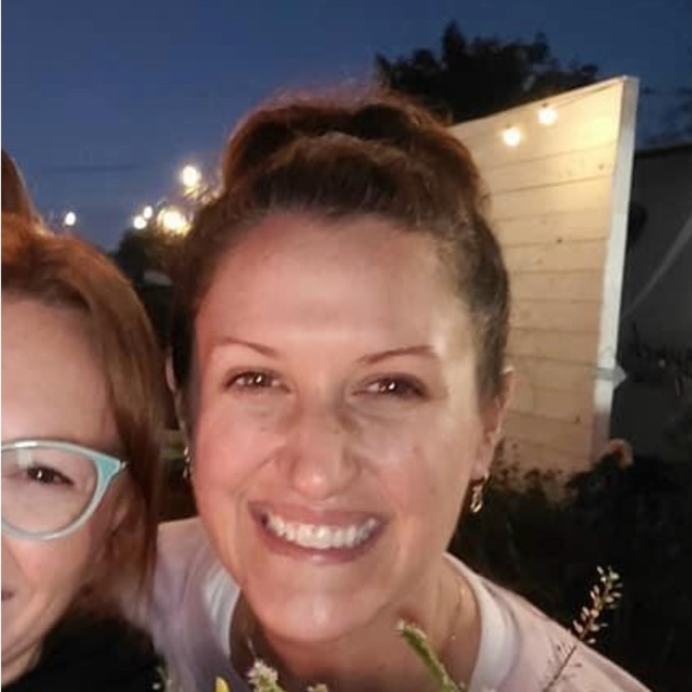 Meet your Posher, Carrie